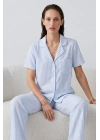 Kadın Mavi Çizgili Kısa Kollu Düğmeli Gömlek Yaka Cepli Pantolonlu Pijama Takımı