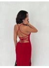 Sırt Bağlamalı Derin Yirtmaç Askılı Elbise - Kırmızı