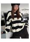 Kadın Siyah Beyaz Çizgili Bisiklet Yaka Oversize Düşük Omuz Yumuşak Triko Kazak