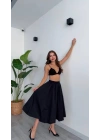 Kadın Siyah Yüksek Bel Beli Lastikli Kloş Çan Kesim Poplin Kumaş Midi Boy Etek