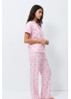 Kadın Pembe Çizgili Fiyonk Desenli Kısa Kollu Düğmeli Gömlek Yaka Pantolonlu Pijama Takımı