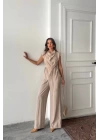 TENCEL MODAL KOLSUZ BLUZ KAPALI CEP DETAYLI DÖKÜMLÜ - PANTOLON TAKIM - Bej