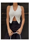bysoca Kadın Krem V Yaka Düğme Detaylı Asimetrik Kesim Fitilli Triko Yelek Crop Top