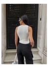 bysoca Kadın Krem V Yaka Düğme Detaylı Asimetrik Kesim Fitilli Triko Yelek Crop Top