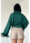 Zümrüt Kolları Tüylü Saten Crop