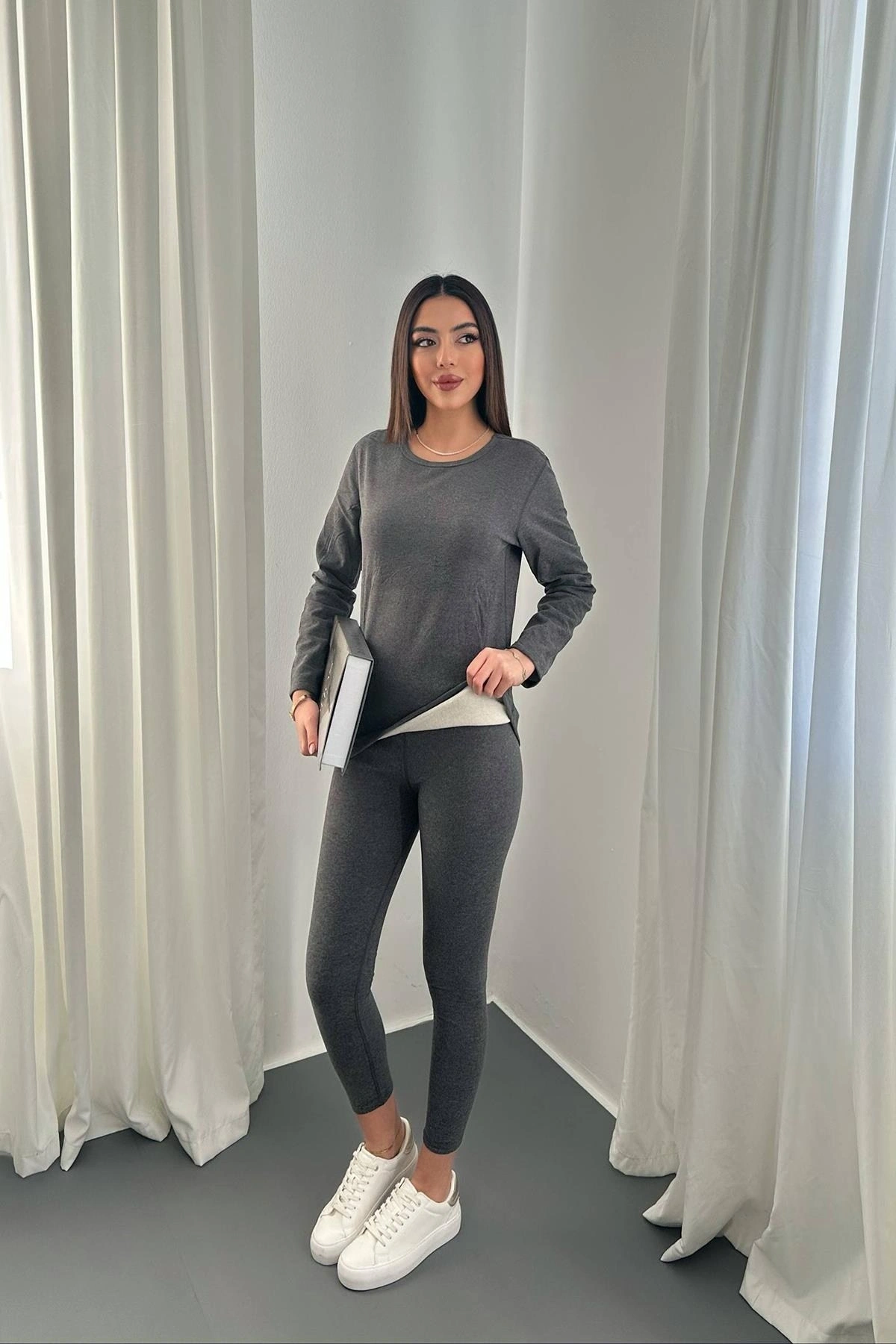 Kadın Antrasit Çift Taraflı Termal Alt Üst Takım