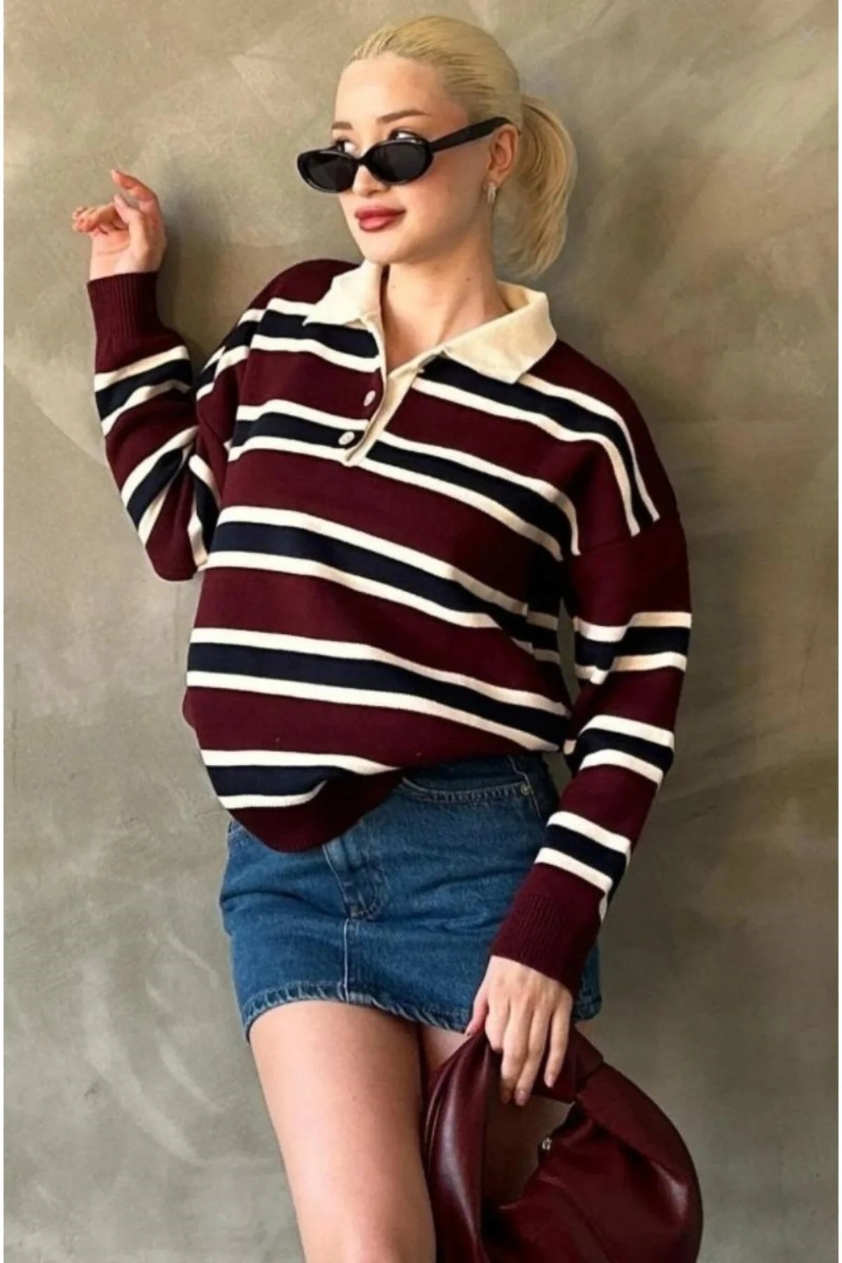 Kadın Bordo Çizgili Polo Yaka Düğmeli Uzun Kollu Oversize Yumuşak Dokulu Triko Kazak