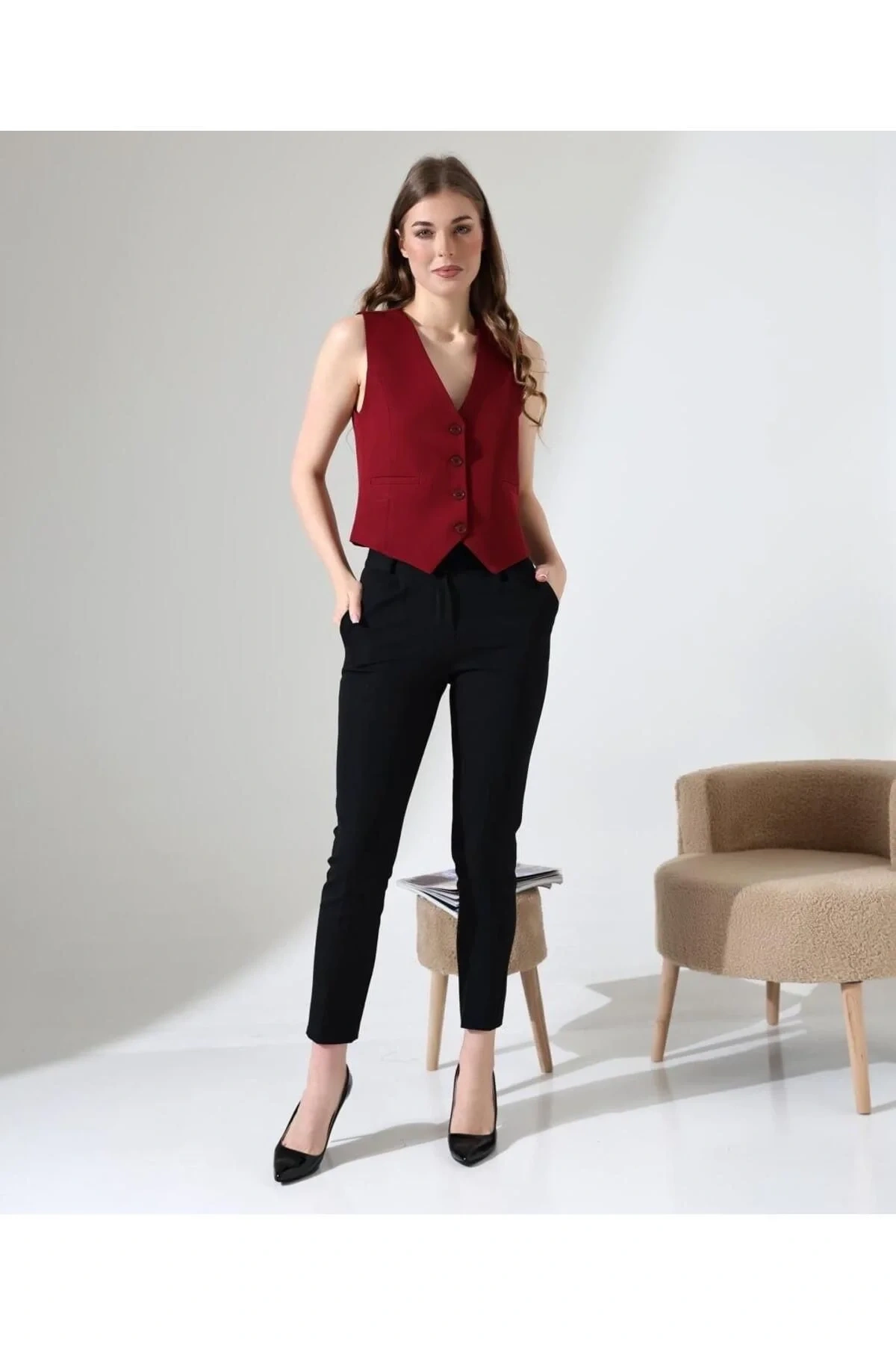 Kadın Bordo V Yaka Önü Düğmeli Klasik Kesim Astarlı Kumaş Yelek