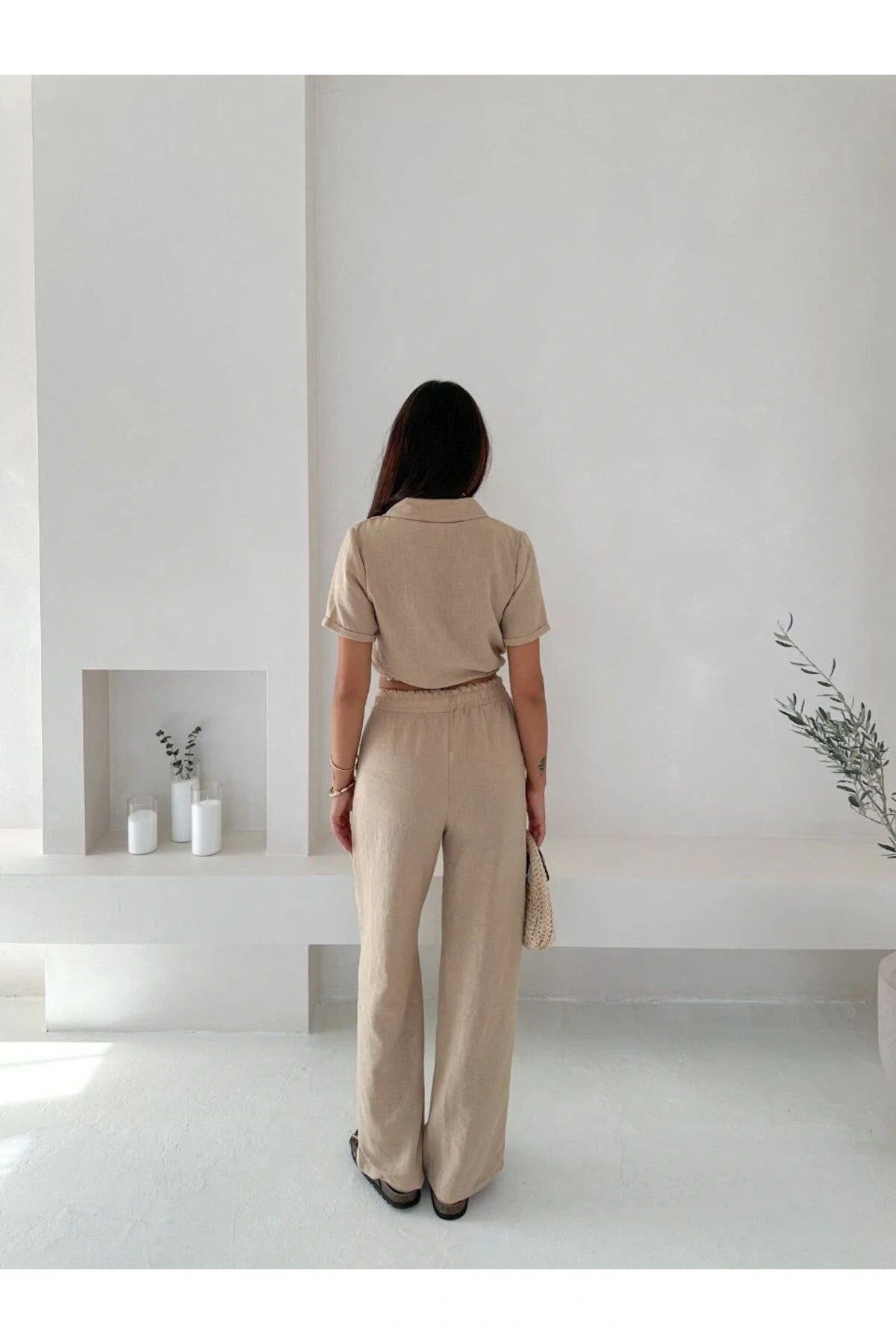 bysoca Kadın Bej Kısa Kollu Crop Gömlek ve Yüksek Bel Bol Paça Pantolon 2li Keten Takım