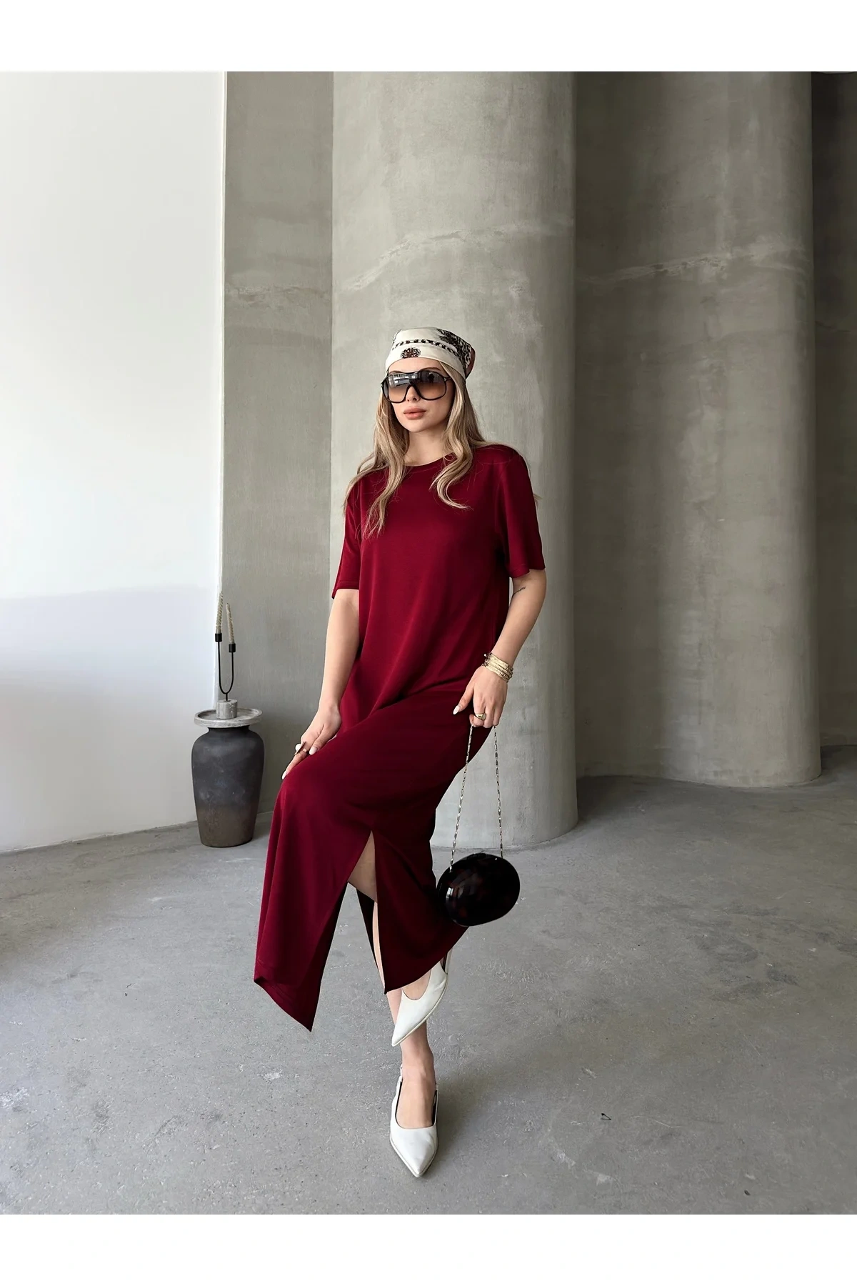 Kadın Bordo Bisiklet Yaka Kısa Kollu Yırtmaçlı Rahat Kalıp Modal Pike Kumaş Midi Elbise