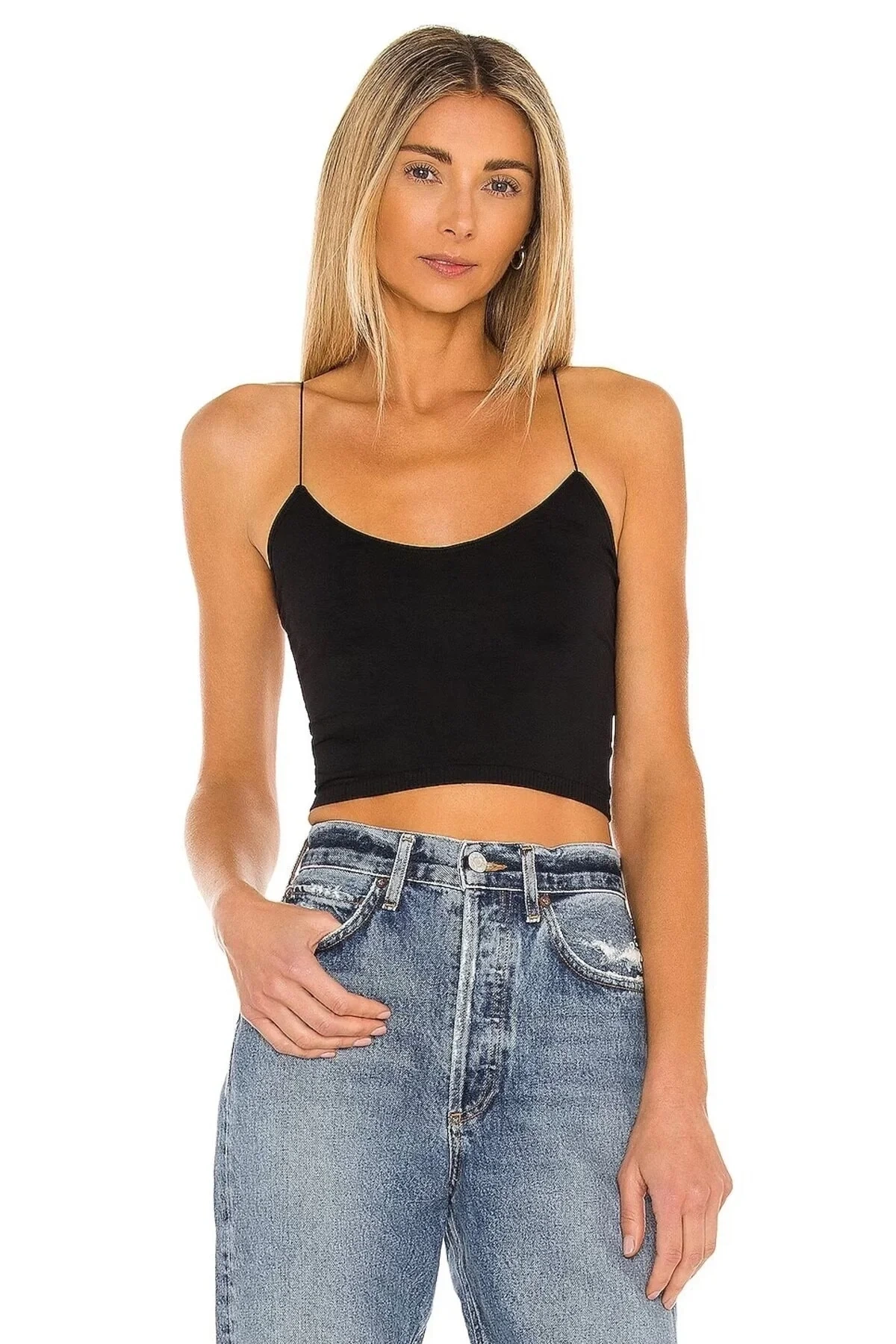 Kadın Siyah İp Askılı U Yaka Çift Kat Sandy Kumaş Vücudu Saran Basic Crop Top Büstiyer