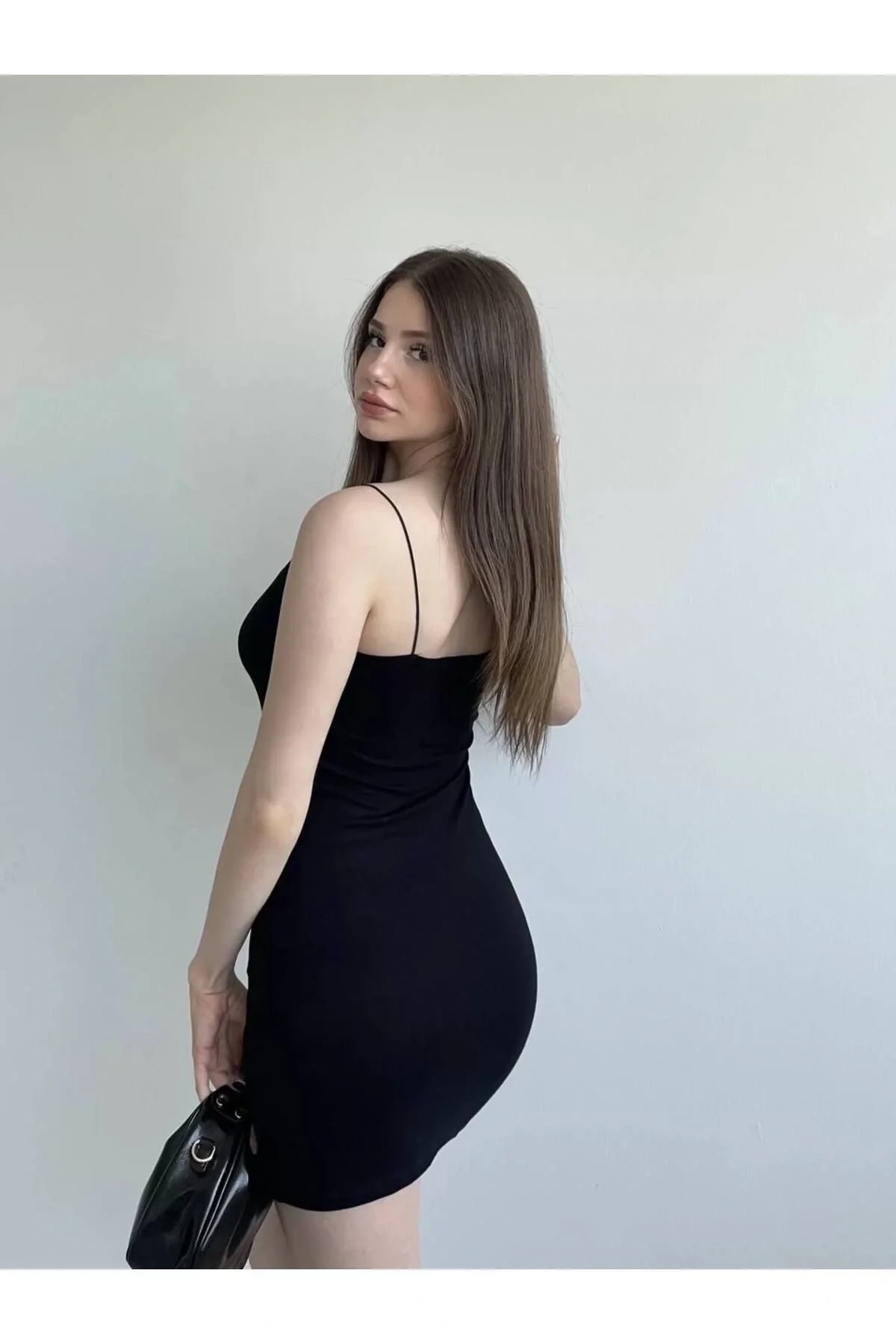 bysoca Kadın Siyah İp Askılı Vücudu Saran Basic Mini Kısa Esnek Kumaş Bodycon Elbise