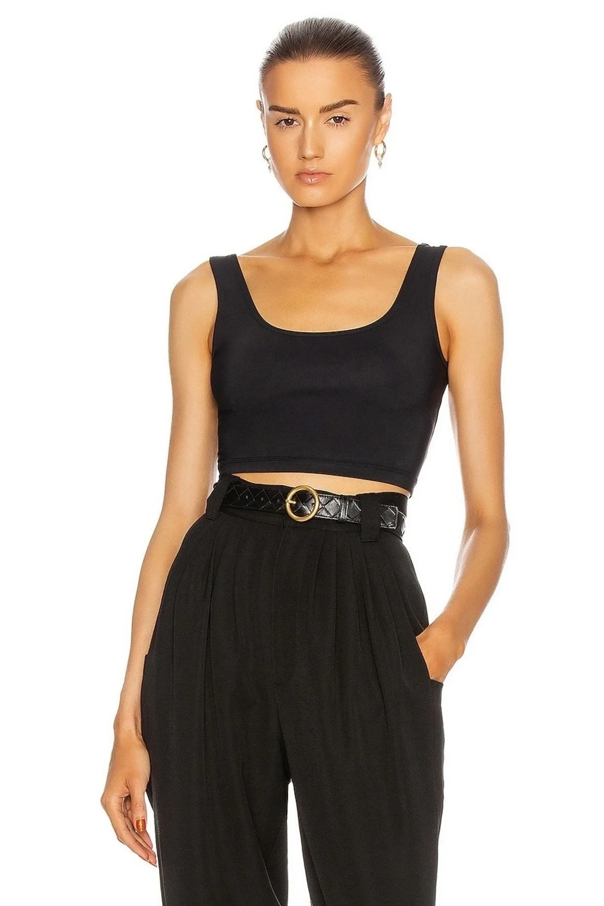 Kadın Siyah Kalın Askılı U Yaka Çift Kat Sandy Kumaş Vücudu Saran Basic Crop Top