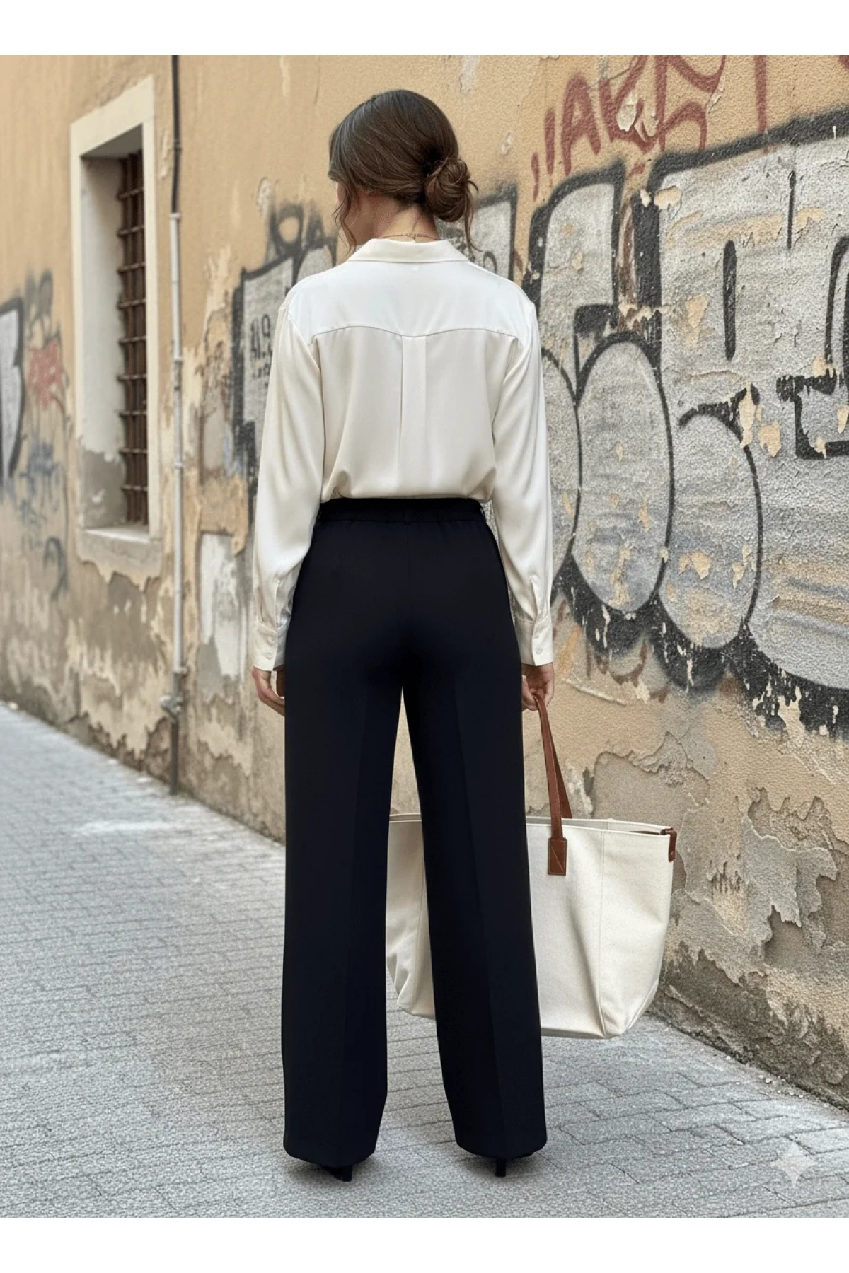 bysoca Kadın Siyah Yüksek Bel Pensli Cepli Palazzo Geniş Paça Dökümlü Dokuma Kumaş Pantolon