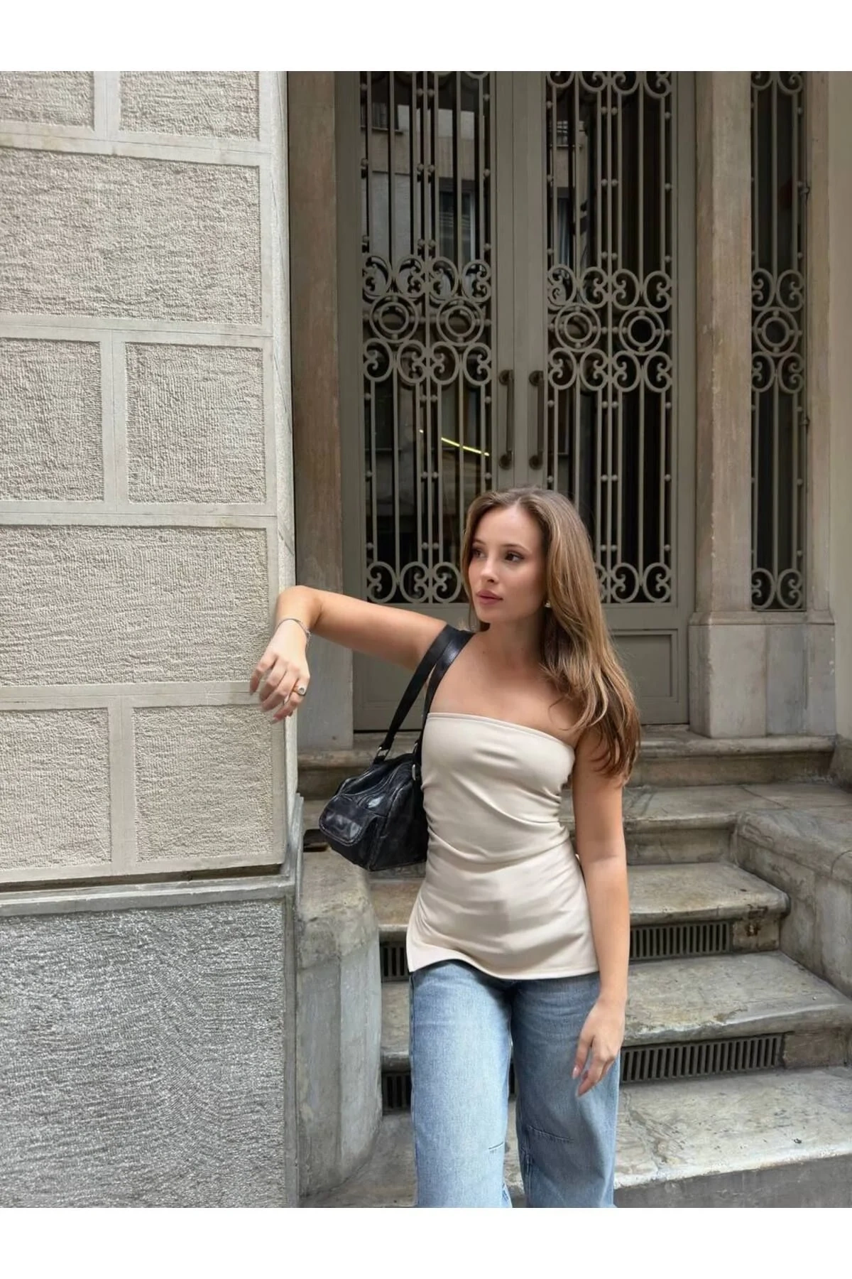 Kadın Taş Rengi Straplez Yanları Yırtmaçlı ve Büzgülü Vücudu Saran Yazlık Tunik Bluz