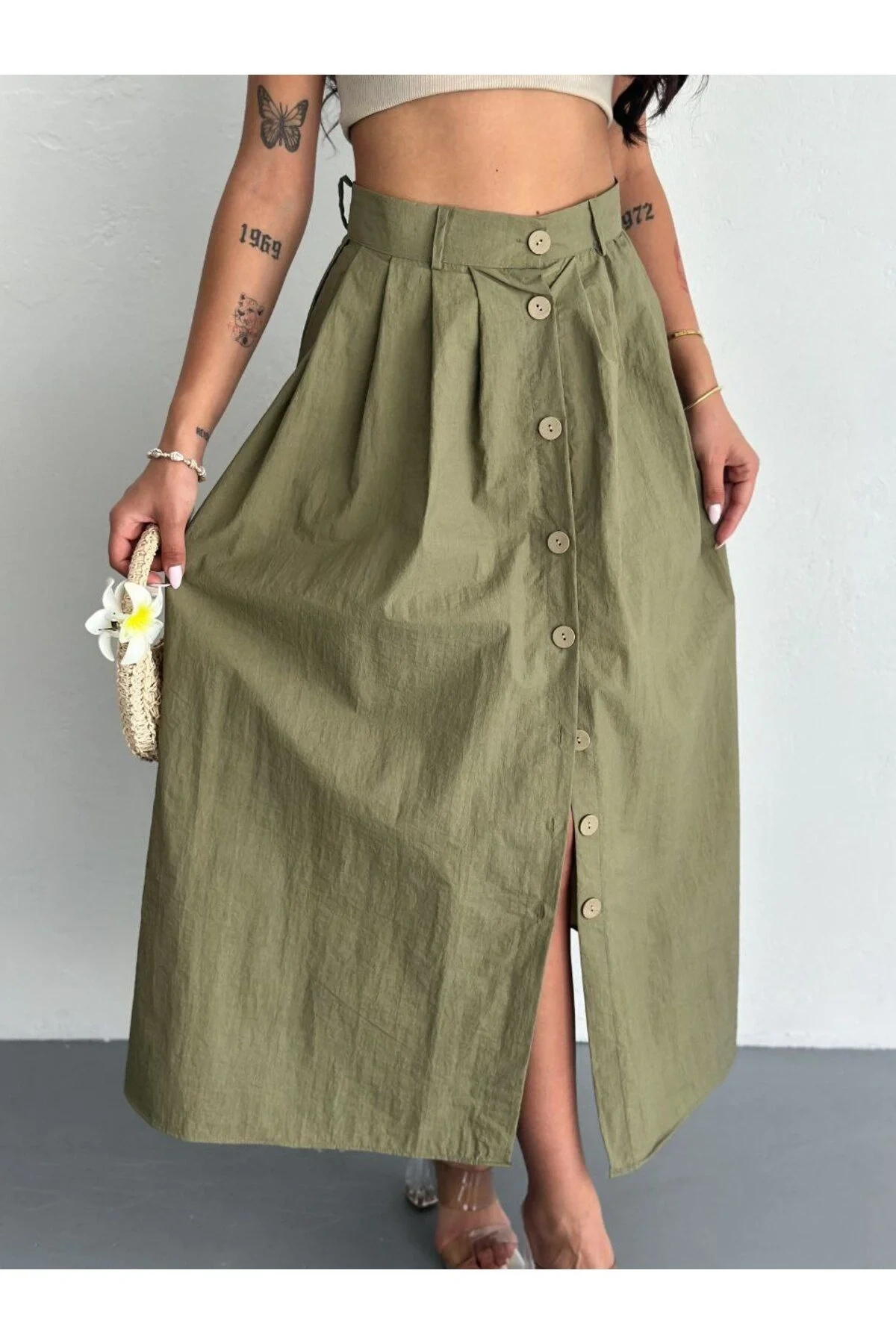bysoca Kadın Yeşil Yüksek Bel Pileli Önden Düğmeli Yırtmaçlı Kloş Kesim Oversize Midi Poplin Etek
