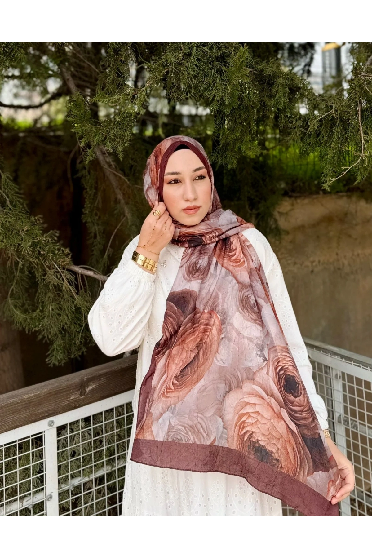 Kadın Acı Kahve Büyük Gül Floral Çiçek Desenli Bambu Dokuma Soft Yumuşak Şal