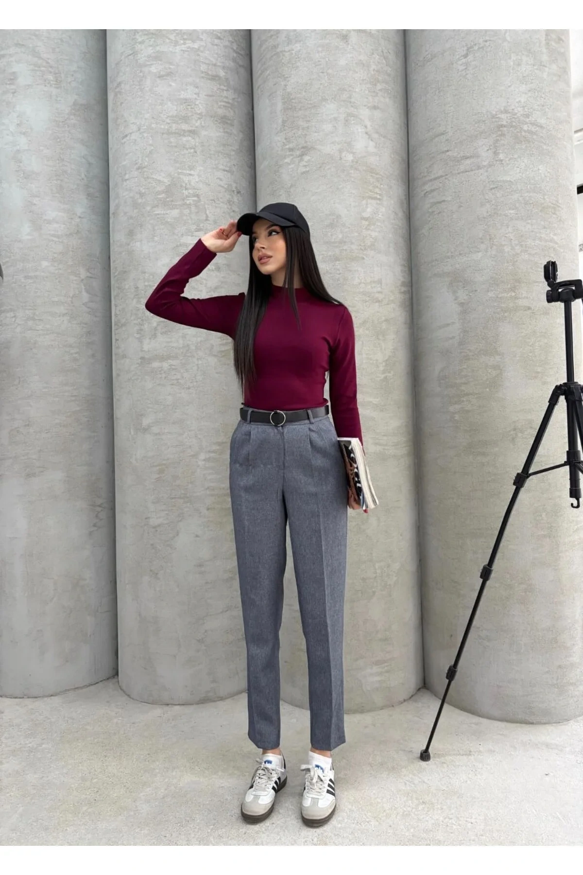 Kadın Antrasit Yüksek Bel Kemerli Pileli Cepli Bilek Boy Havuç Kesim Klasik Kumaş Pantolon