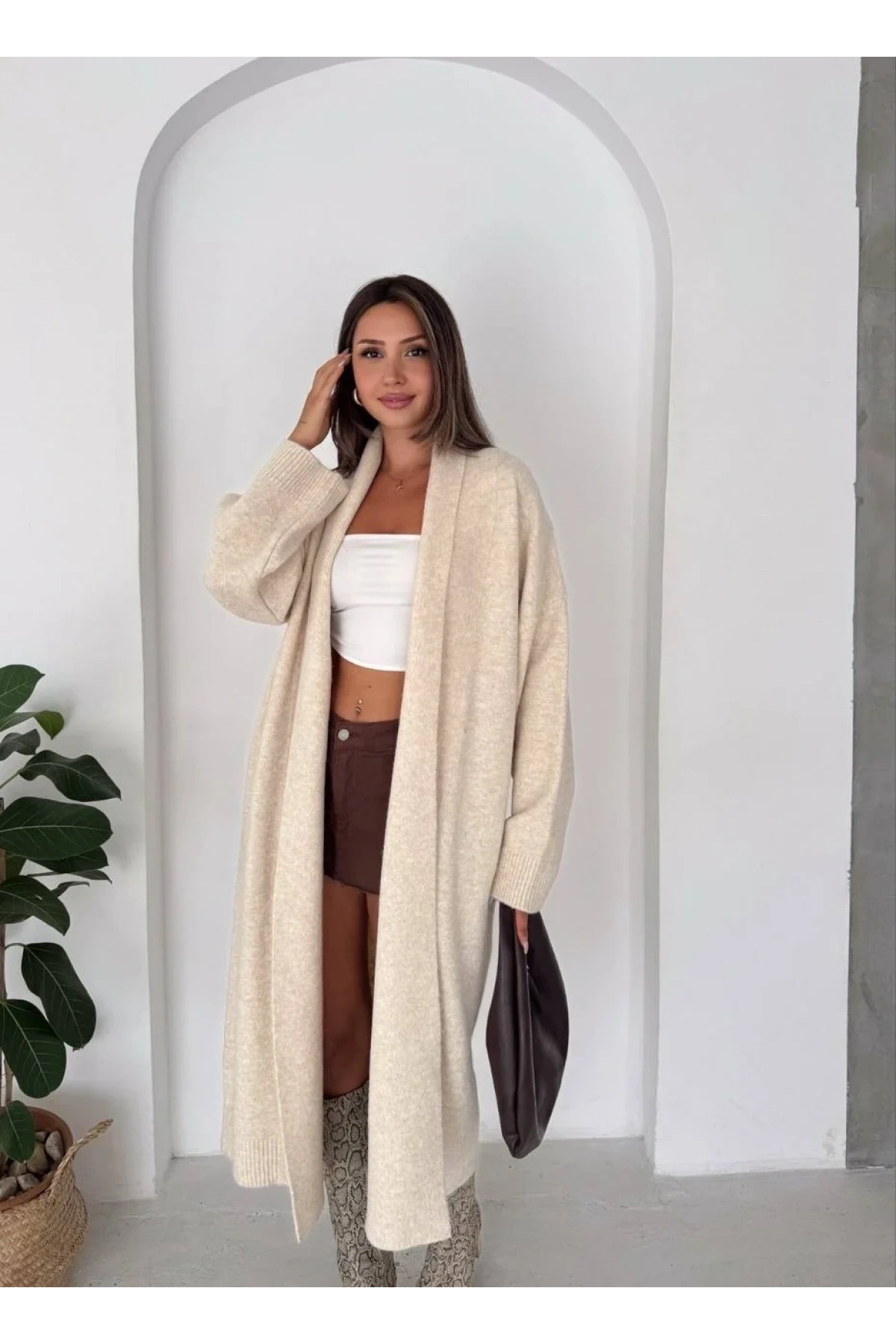 Kadın Bej Pamuklu Uzun Kimono Yaka Oversize Triko Hırka