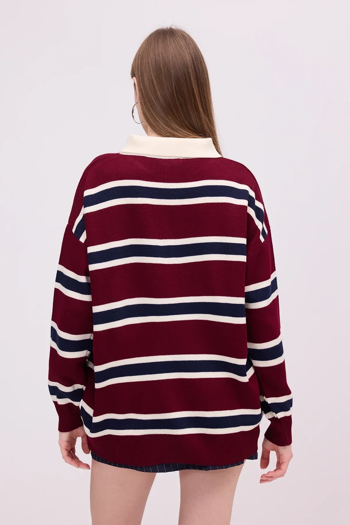 Kadın Bordo Çizgili Polo Yaka Düğmeli Oversize Düşük Omuz Uzun Kol Triko Kazak
