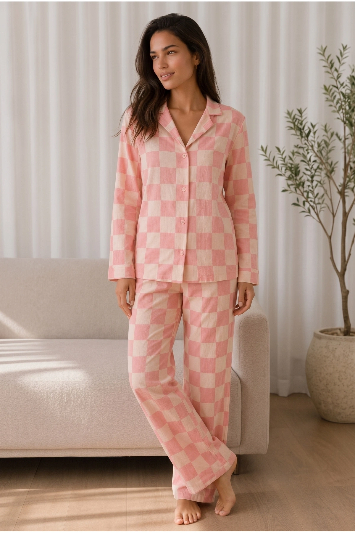 Kadın Pembe Dama Desenli Düğmeli Gömlek Yaka Uzun Kollu Pantolonlu Pijama Takımı