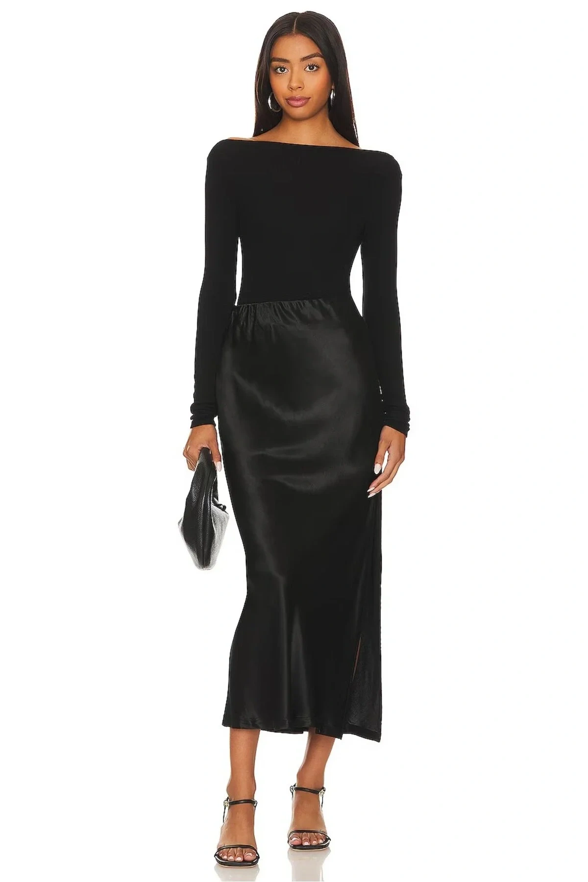 Kadın Siyah Geniş Kayık Yaka Uzun Kollu Vücudu Saran Esnek Sandy Kumaş Basic Body