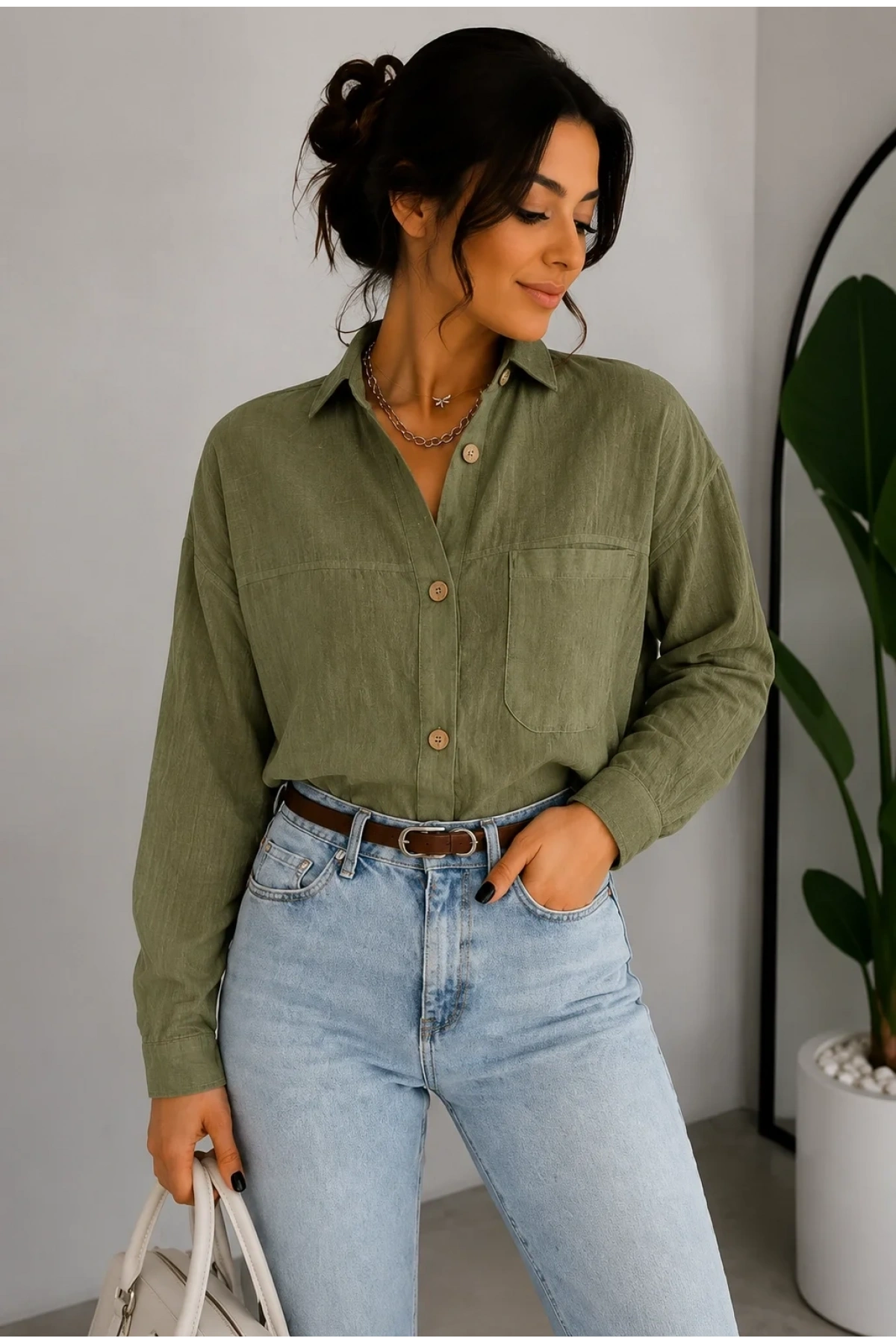 Kadın Haki Pamuklu Keten Tek Cepli Ahşap Düğmeli Bohem Oversize Gömlek