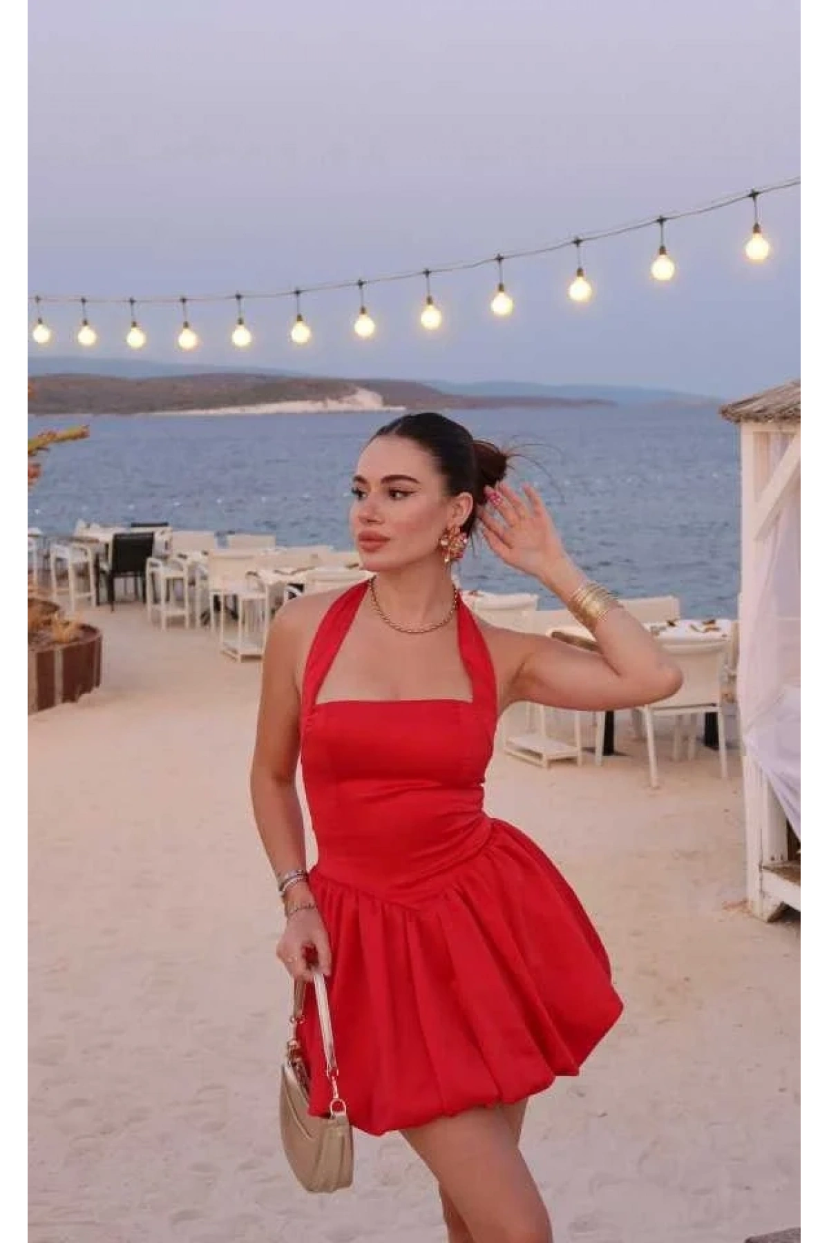 Kadın Kırmızı Halter Yaka Boyundan Bağlamalı Dabıl Kumaş Balon Etekli Kısa Mini Elbise
