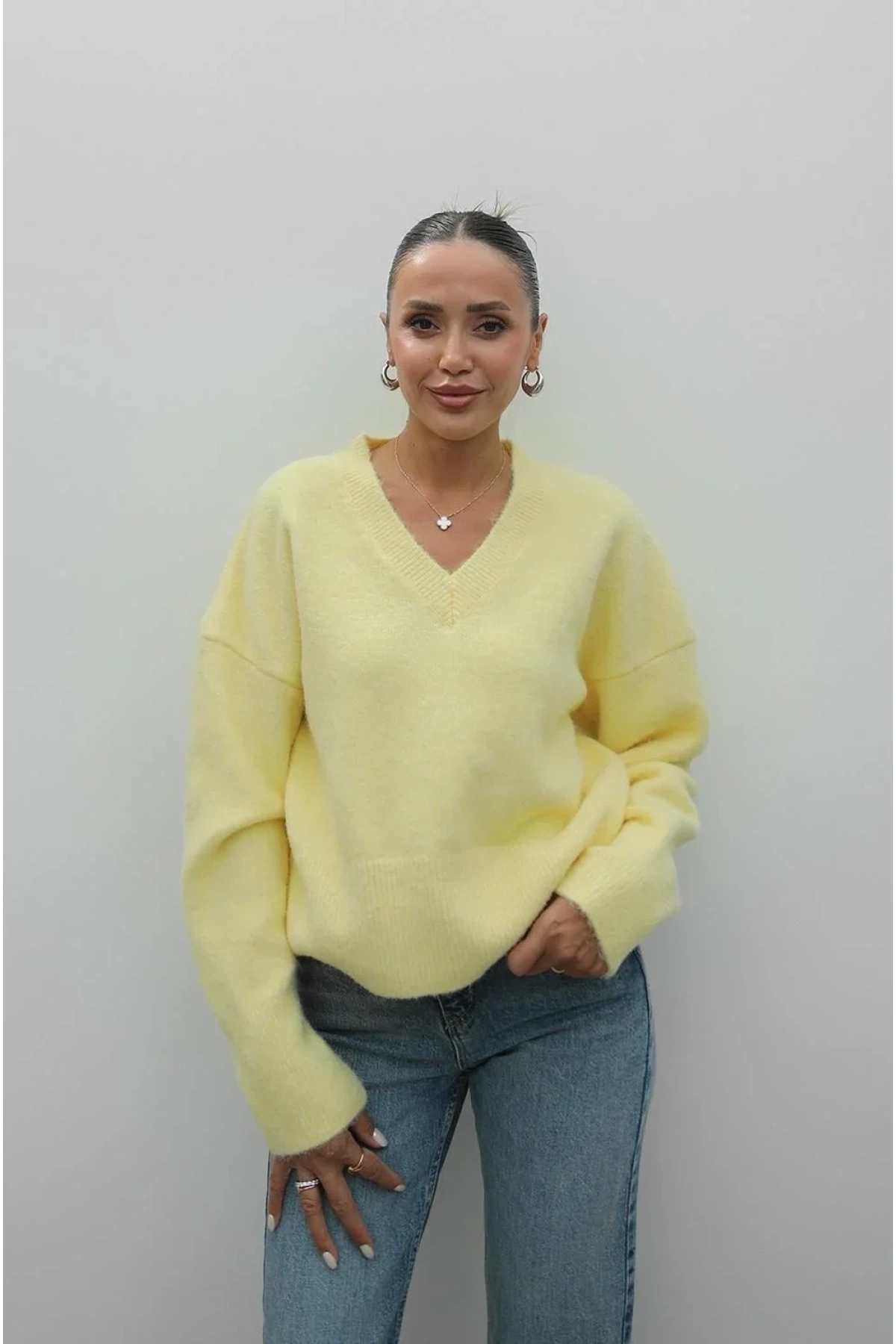 Kadın Sarı Pamuklu V Yaka Oversize Basic Triko Pinterest Kazak