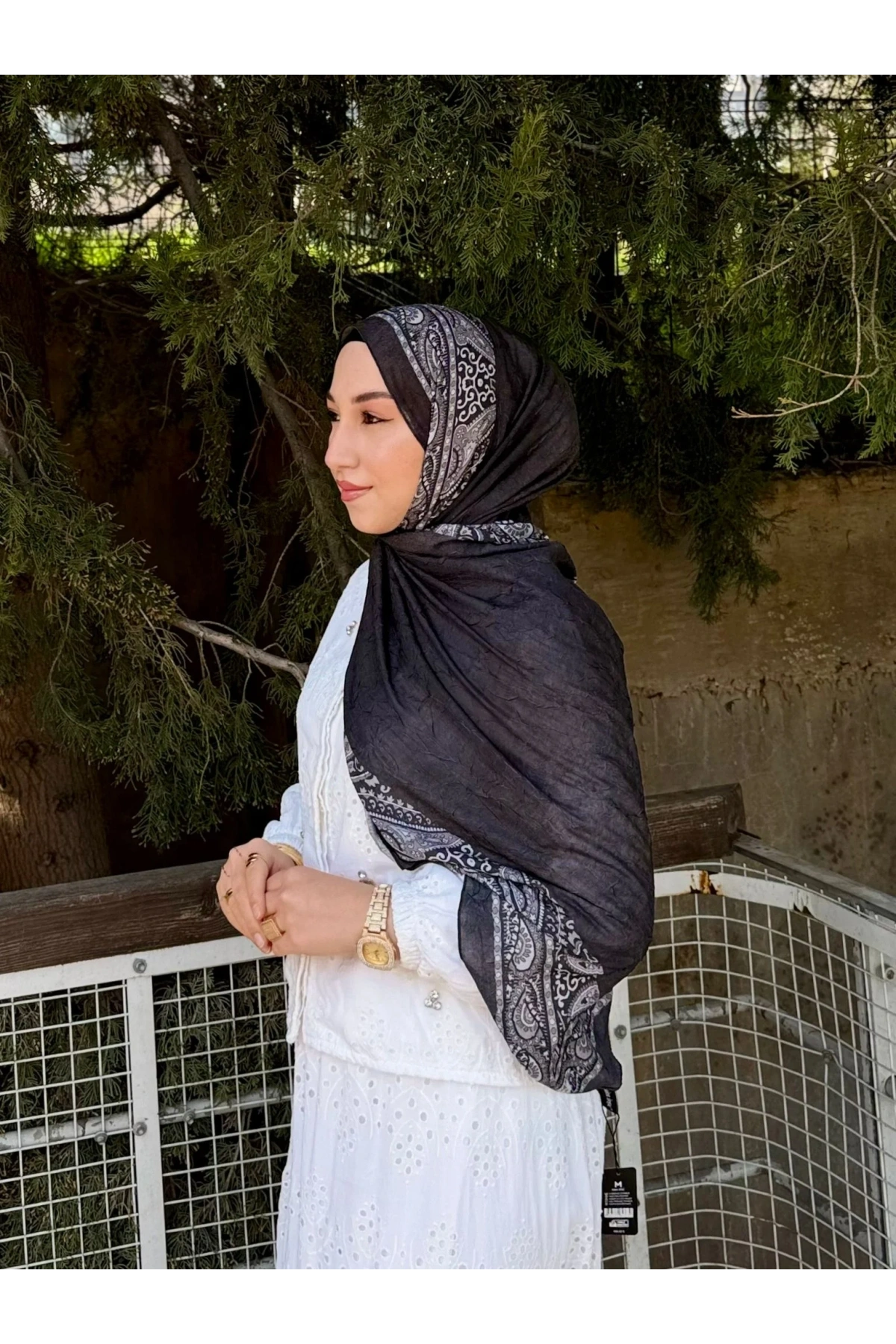 Kadın Siyah Etnik Desenli Pamuklu Bambu Yumuşak Dokulu Tesettür Şal