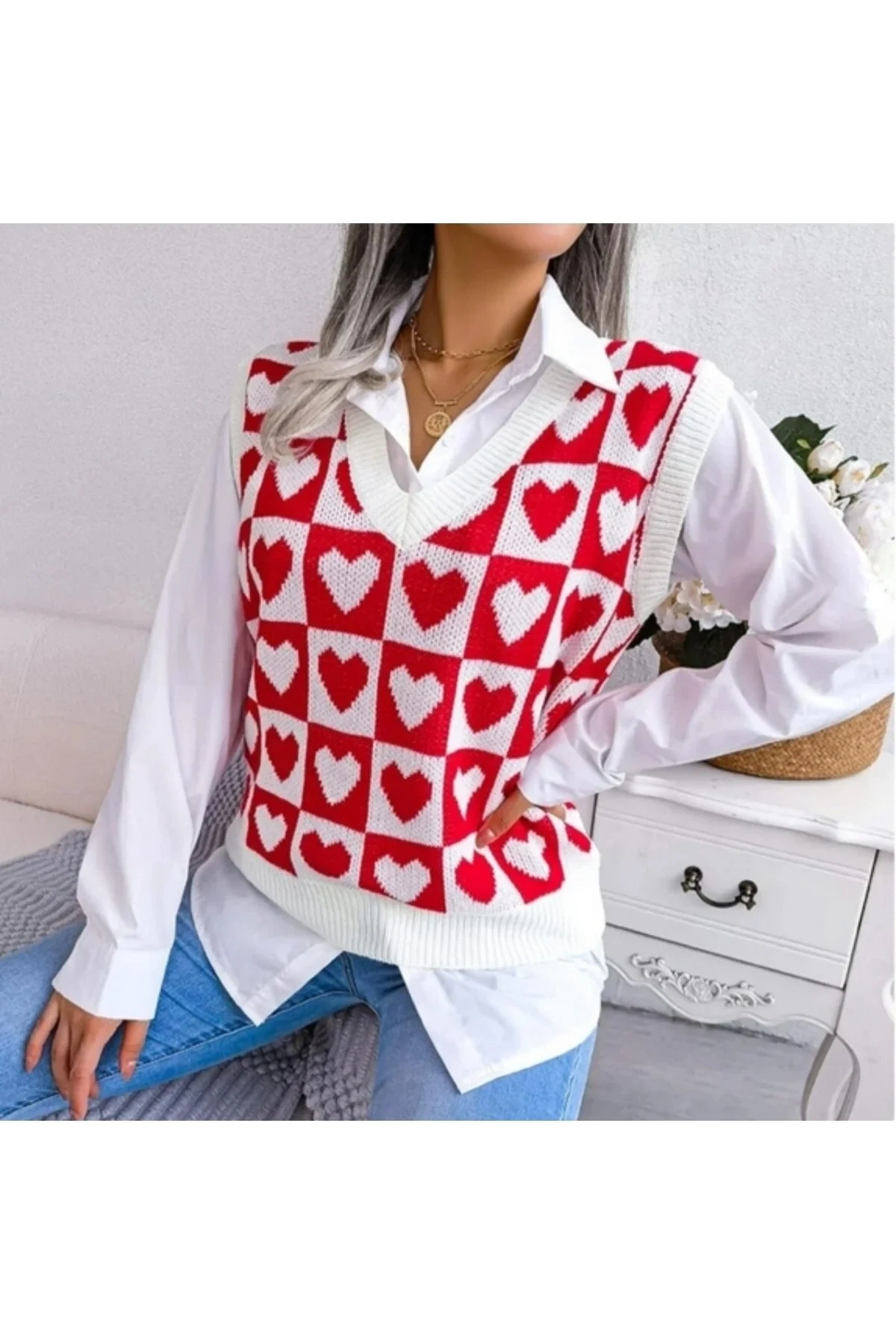 Kadın Kırmızı Krem Kalp Desenli V Yaka Dama Kareli Yumuşak Dokulu Triko Süveter
