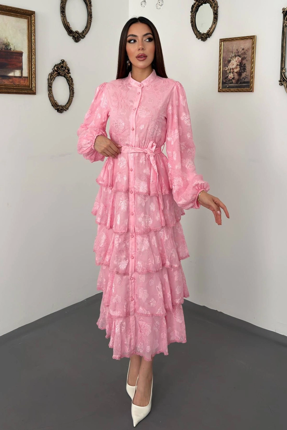 Pembe Valonlu Şeritli Uzun Elbise