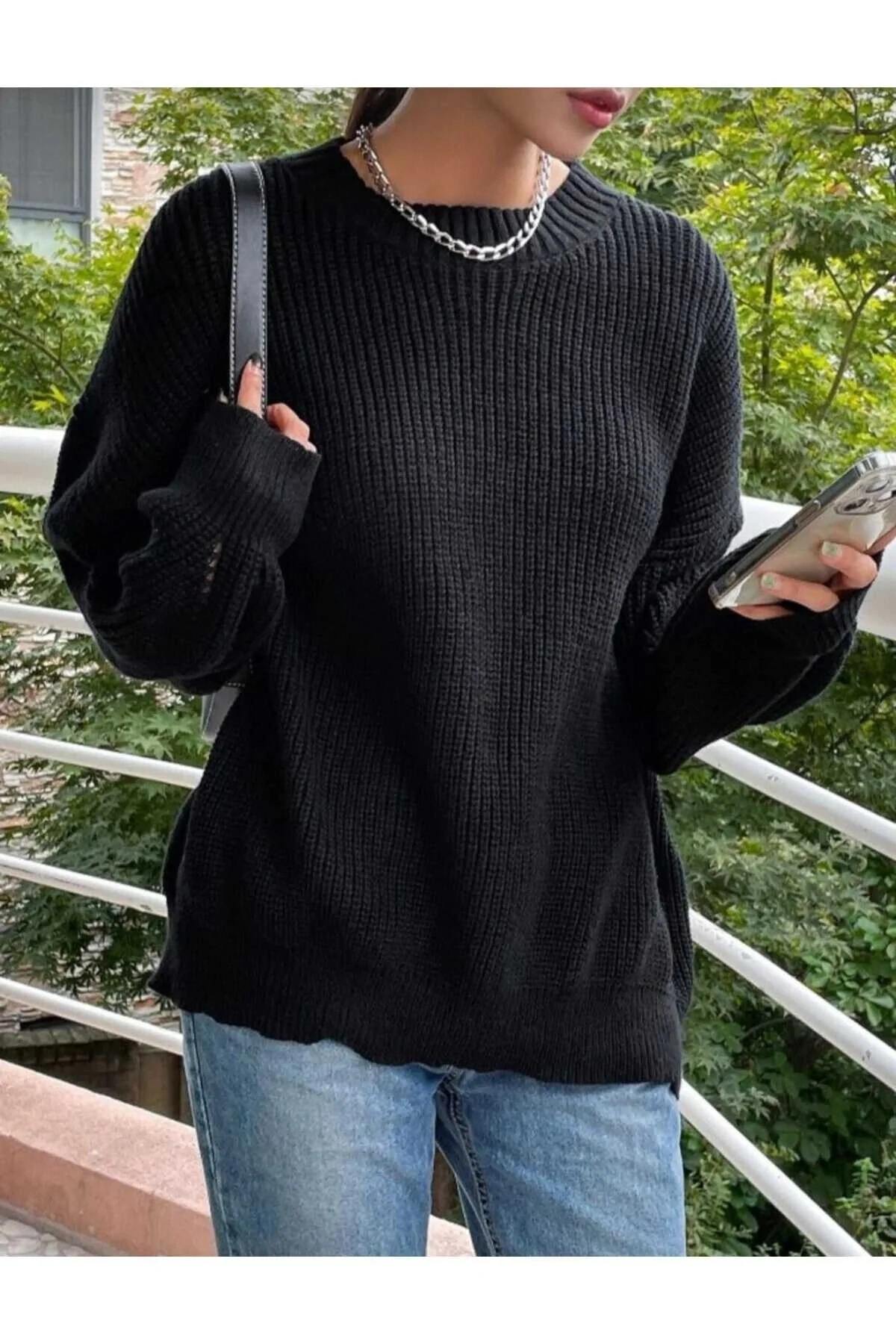 Kadın Siyah Bisiklet Yaka Uzun Kollu Düşük Omuz Oversize Selanik Örgü Triko Kazak