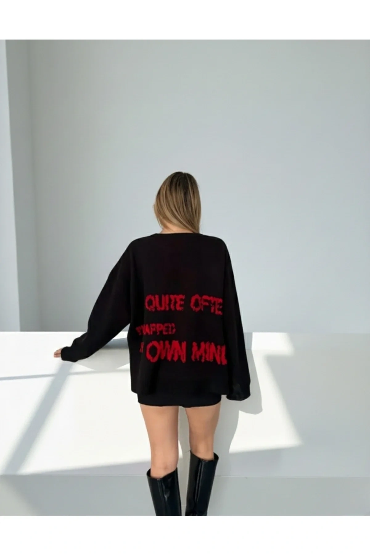 Kadın Siyah Yıldız Desenli Bisiklet Yaka Uzun Kollu Oversize Triko Kazak