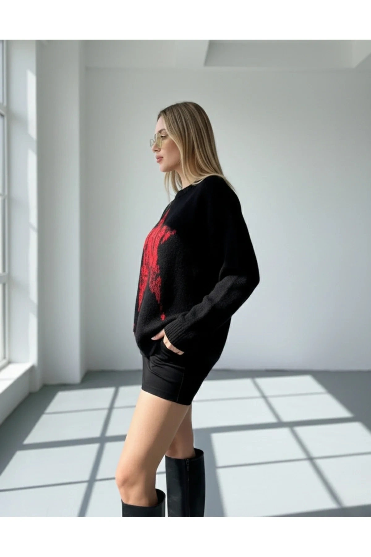 Kadın Siyah Yıldız Desenli Bisiklet Yaka Uzun Kollu Oversize Triko Kazak