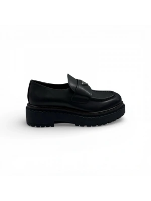 Prada 626 Loafer Siyah Düz Kadın Ayakkabı