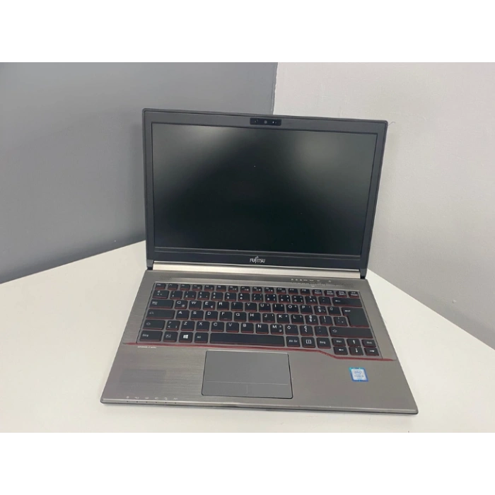 Fujıtsu Notebook Lıfebook E746 intel i5 6300U 8Gb 256Gb Ssd Dvd-Rw 14 Hd (B Laptop) 2.EL 3Ay Garant