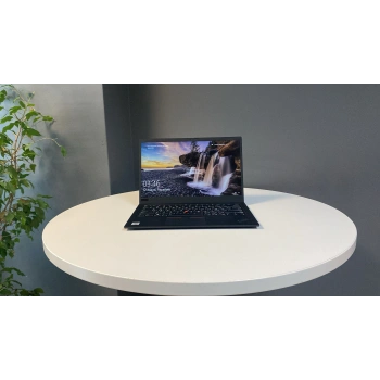 Lenovo Thınkpad X1 Carbon Notebook İ7 10610U 16Gb Lpddr3 512Gb M2 Ssd 14Fhd Ips Bx Laptop 2.El