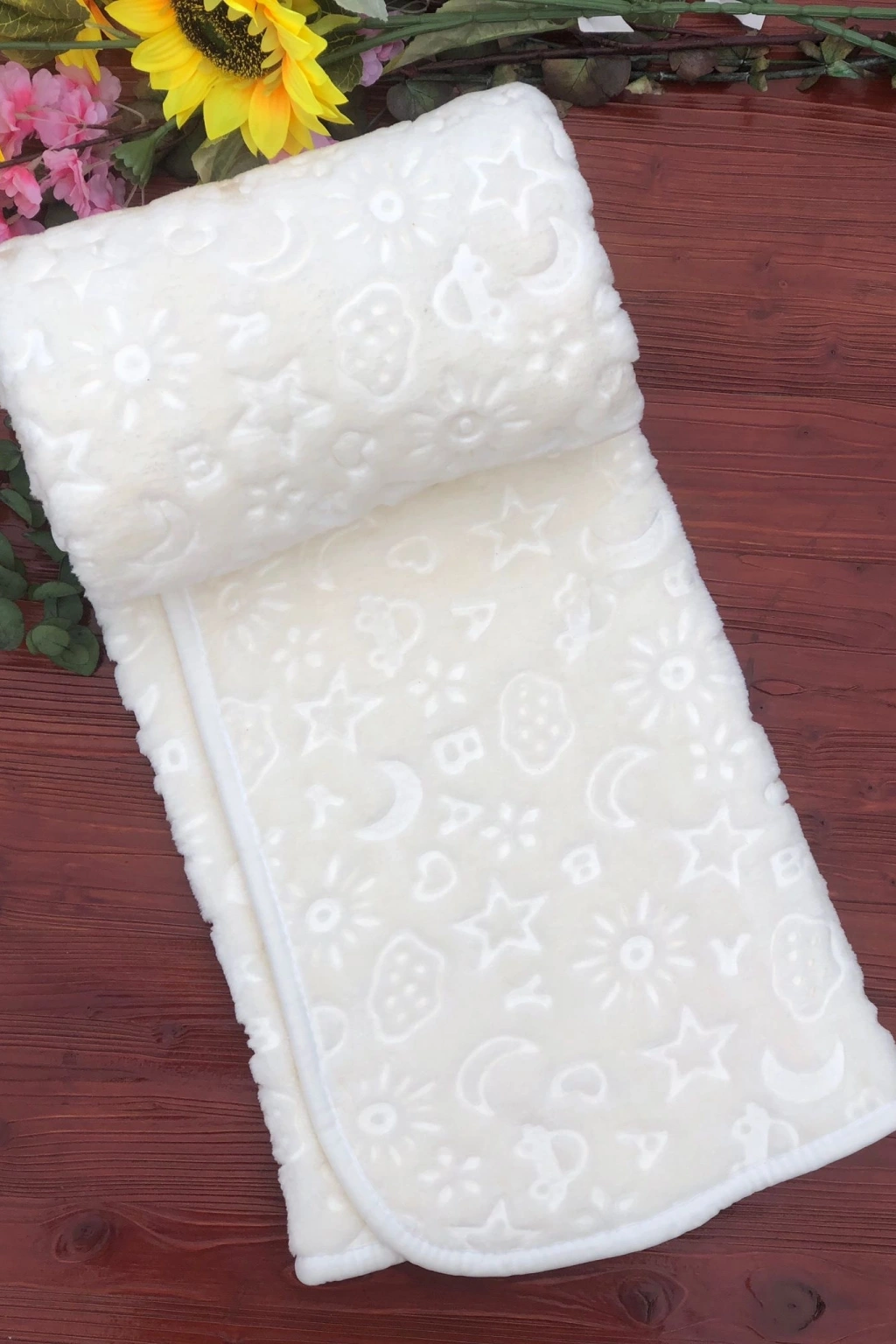 Juuta Desenli Peluş Battaniye