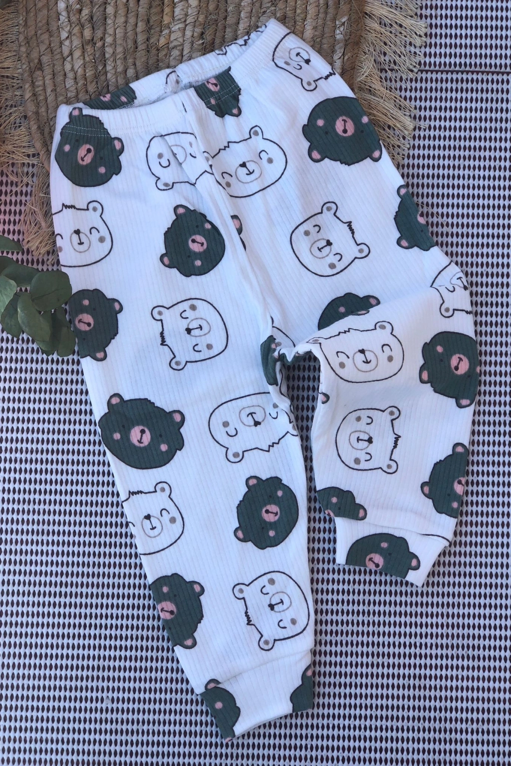 Nayinom Manşetli Tek Alt