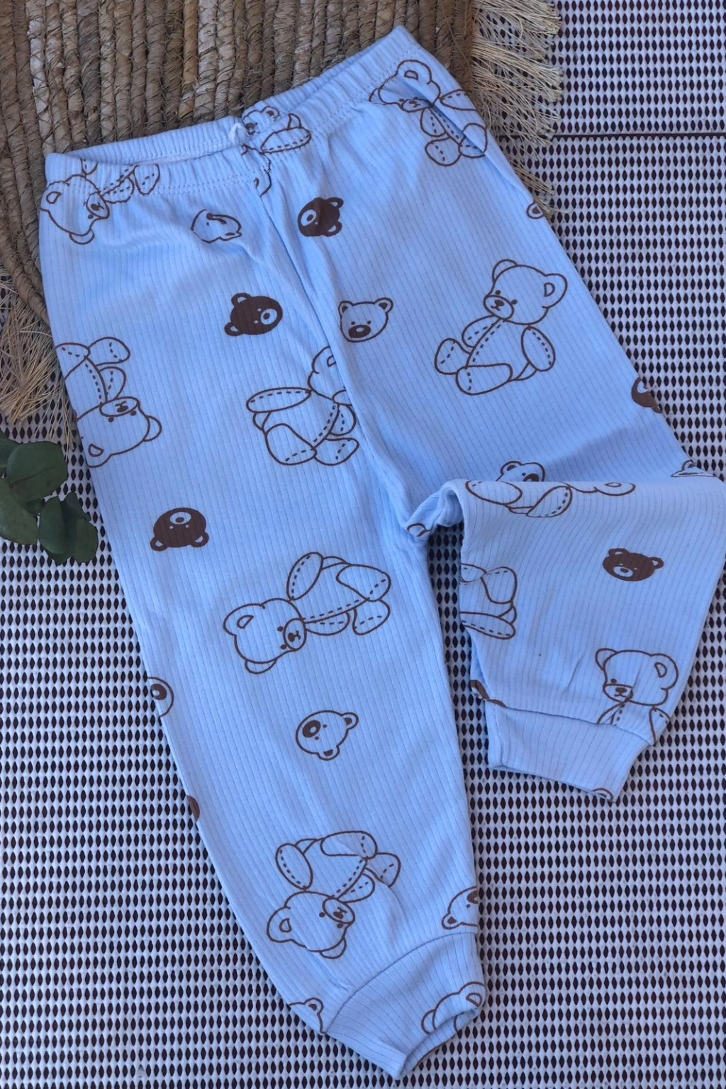 Nayinom Manşetli Tek Alt