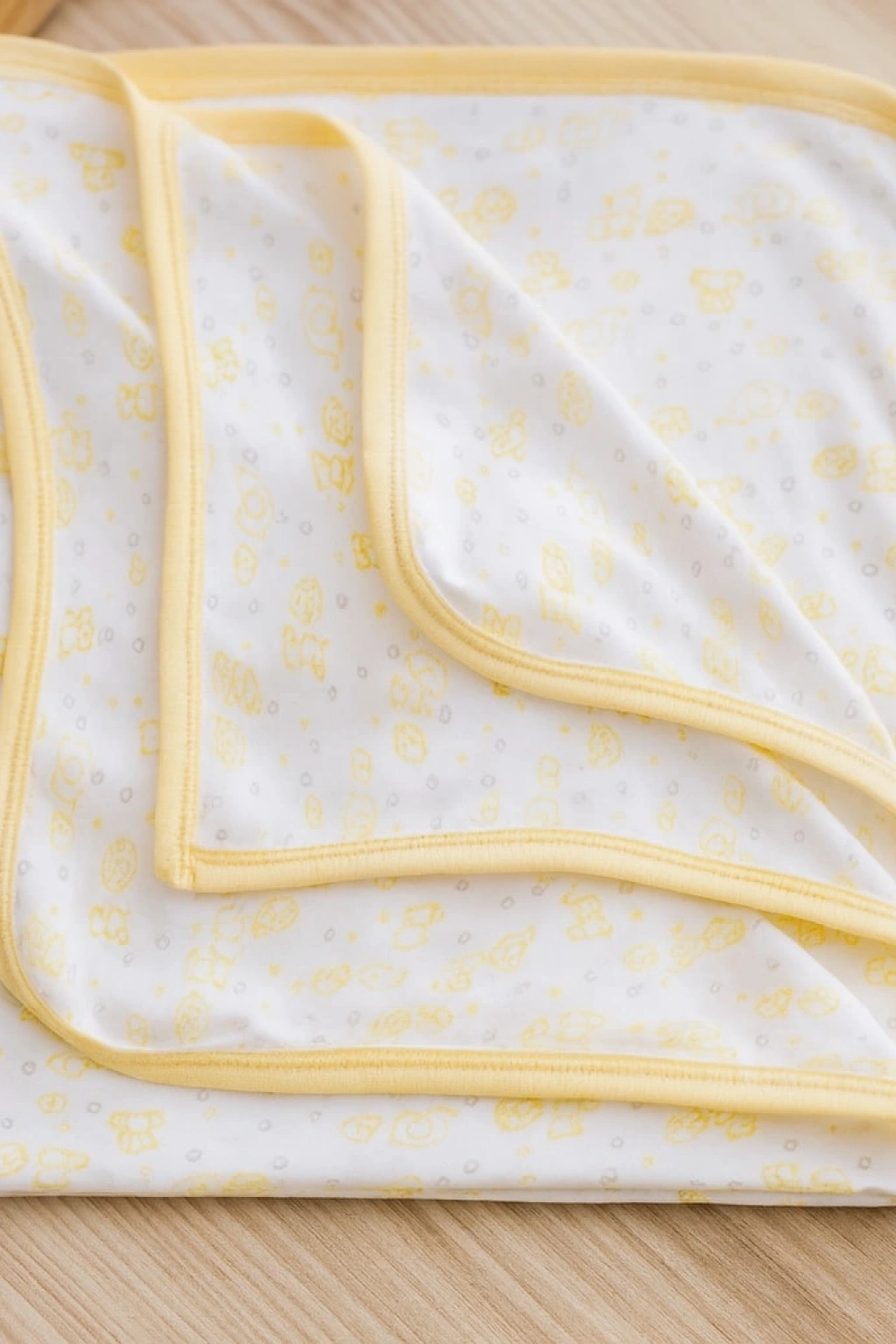 Özlem Bebe Çift Kat Penye Bebek Battaniye