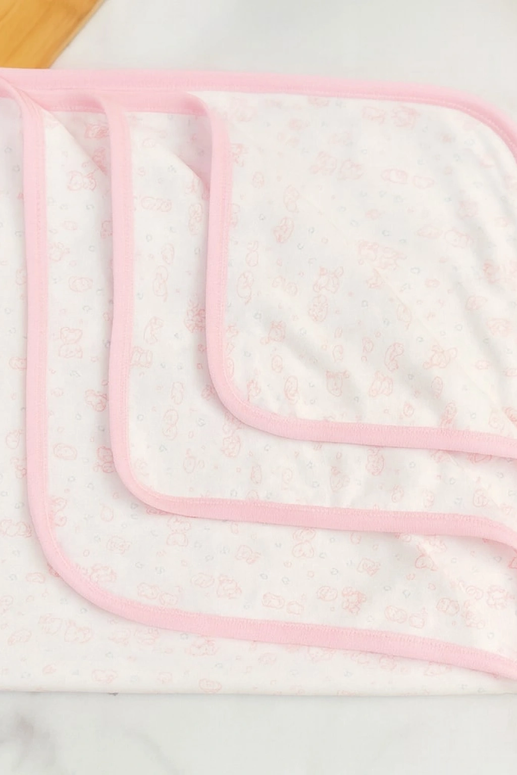 Özlem Bebe Çift Kat Penye Bebek Battaniye