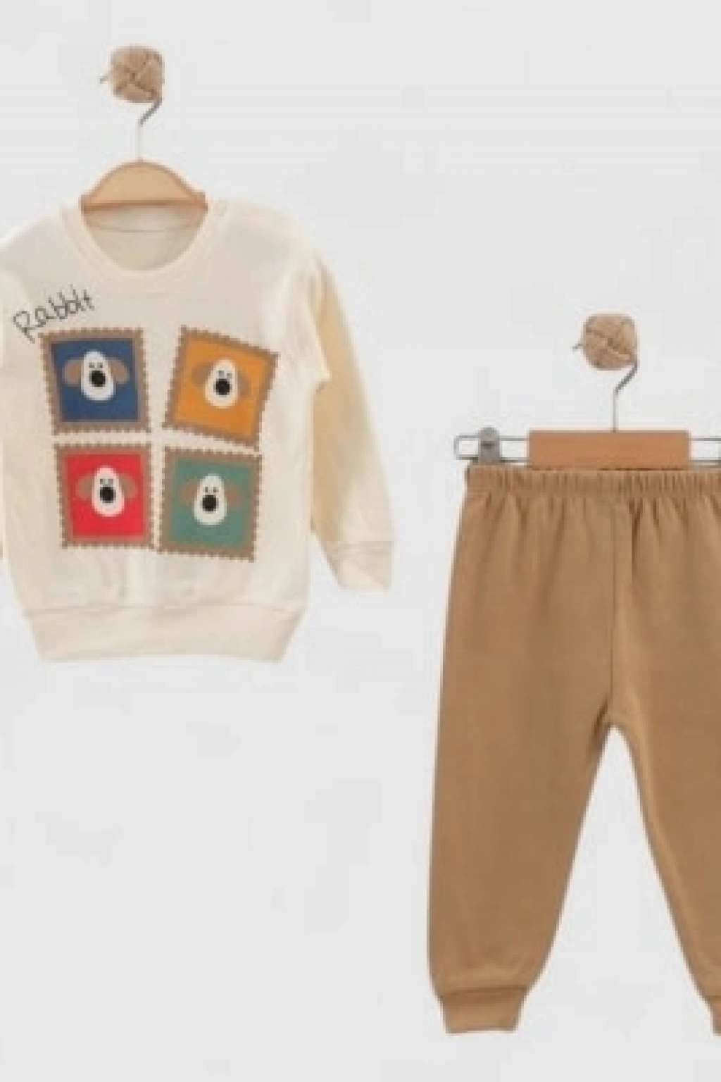 Rabbit Baskılı Penye Bebek Takımı