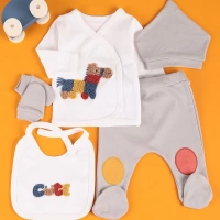 At Nakışlı 5li Erkek Bebek Takım