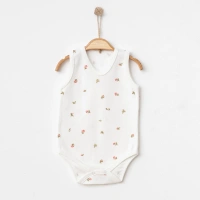 Çiçek Desenli Kolsuz Çıtçıtlı Bebek Badi