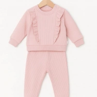 Fırfır Detaylı Kız Bebek Takımı