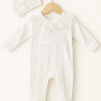 Kurdele ve Dantel Detaylı 2li Bebek Tulumu