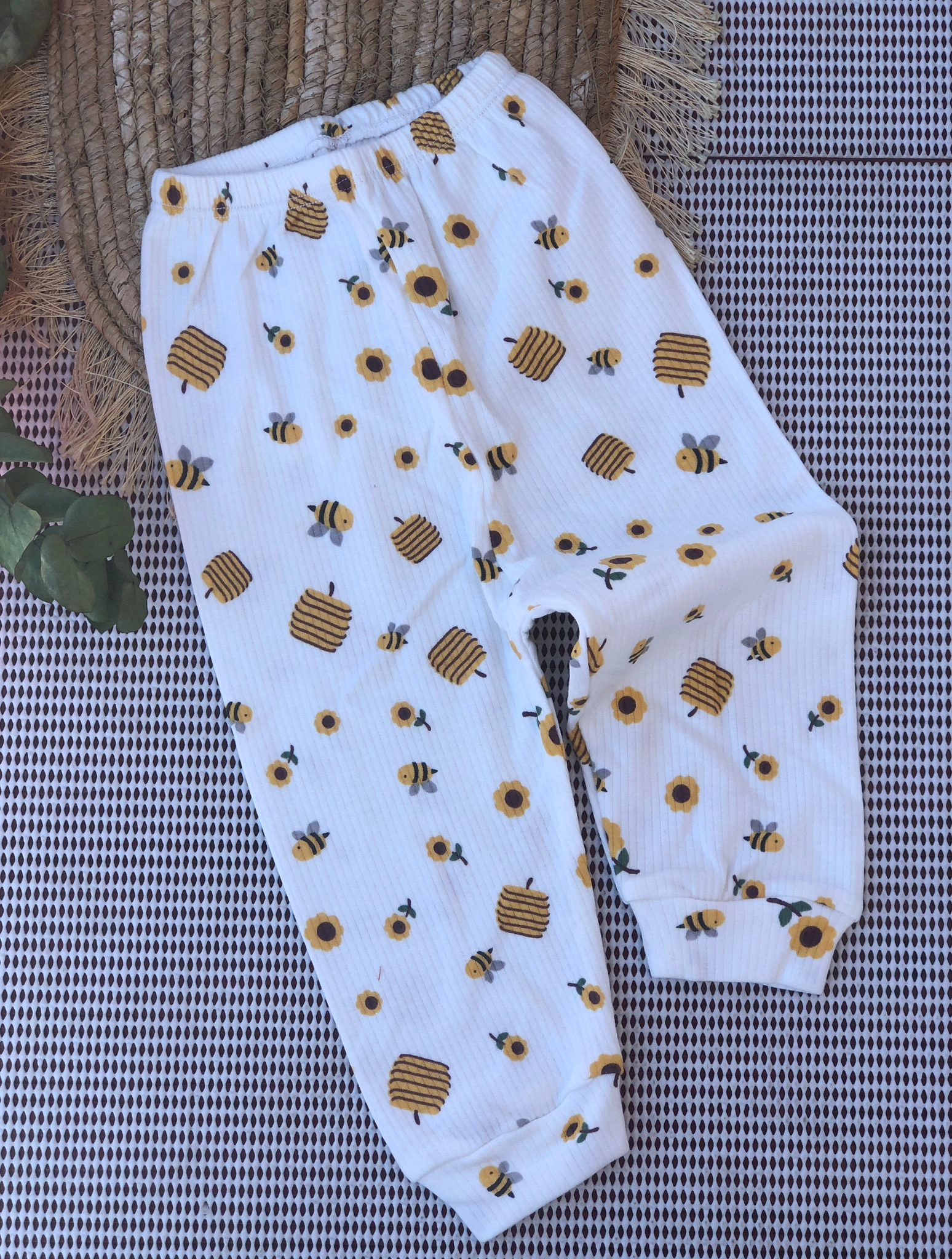 Nayinom Manşetli Tek Alt