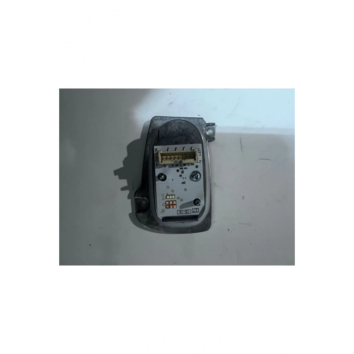 8V0998473A AUDİ A3 SPORTBACK SEDAN SOL LED FAR MODÜLÜ 2017-2020